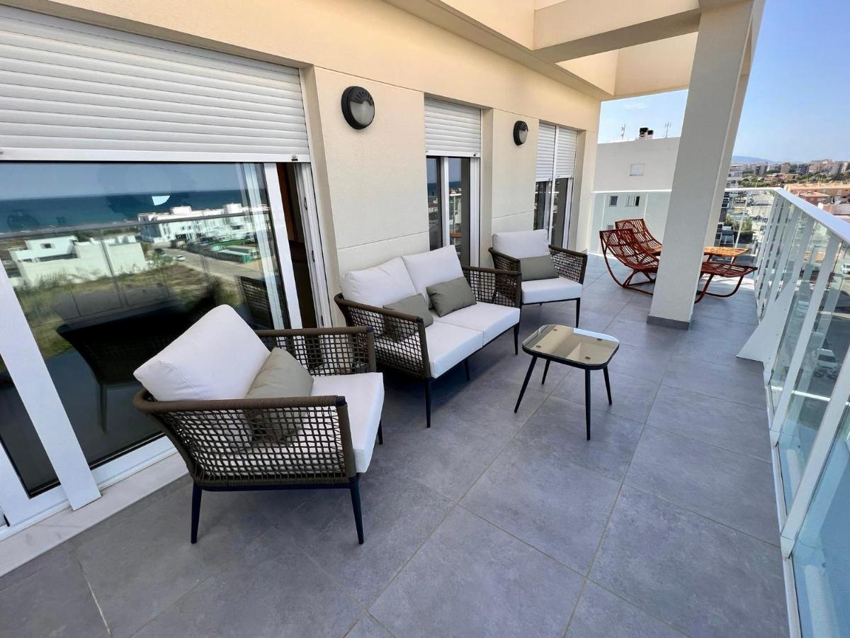 Beautiful Penthouse With Pool And Wonderful Beach View Oliva Dış mekan fotoğraf